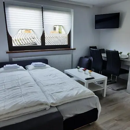 Hill - Apartment *