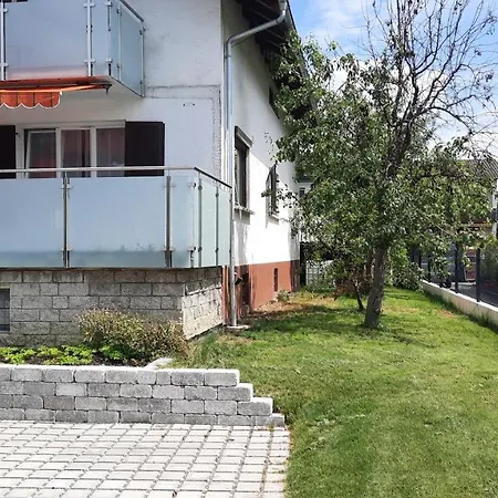 Hill - Apartment *